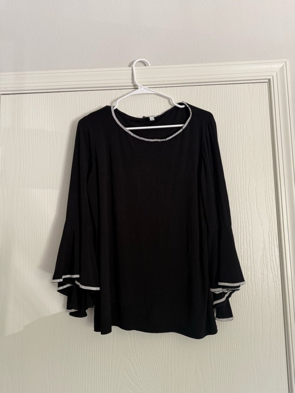Chaus Black Long-Sleeve Bell Top with Silver Trim